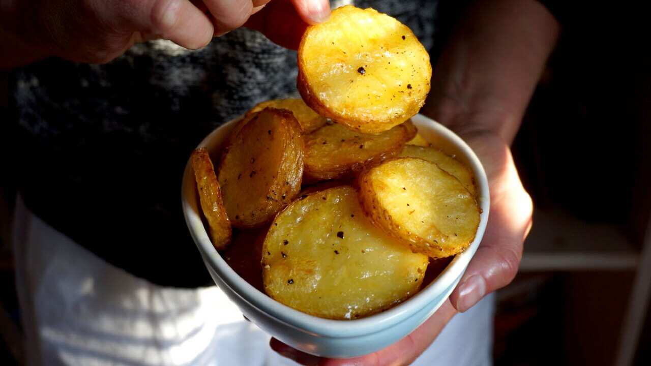 Salt and vinegar potatoes