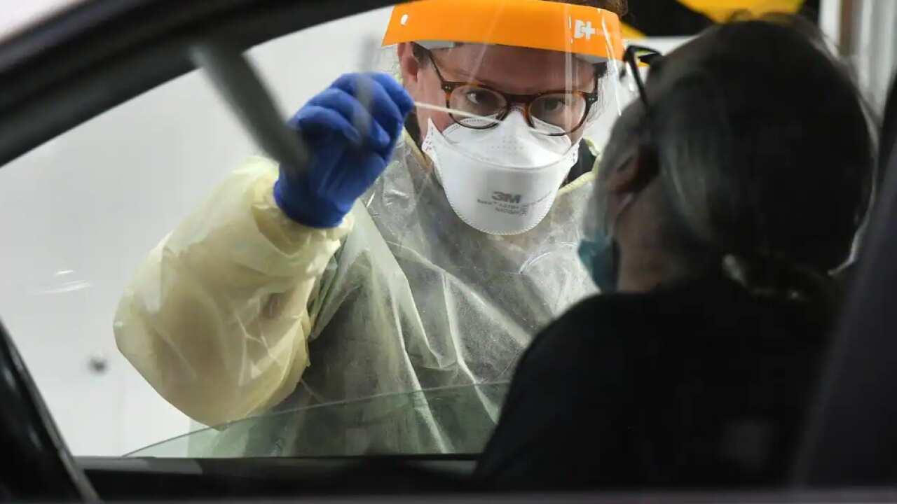 People getting tested at a COVID-19 testing centre in Melbourne. 