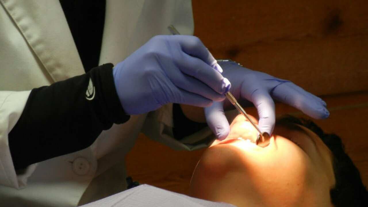 Dentist