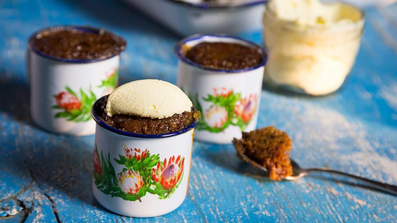 Amarula malva pudding mugs