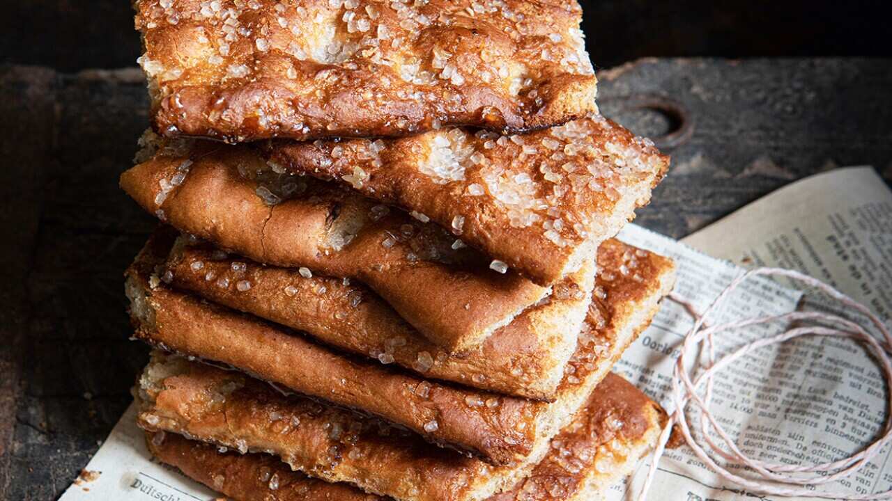 Pain à la grecque (canal bread)