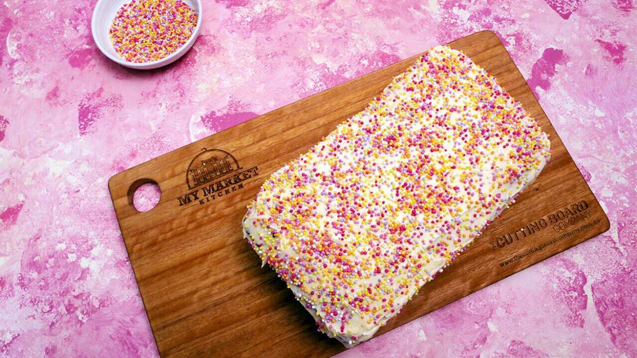 Fairy bread cake