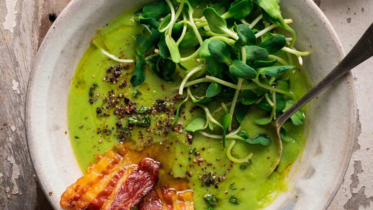 Pea and pancetta soup