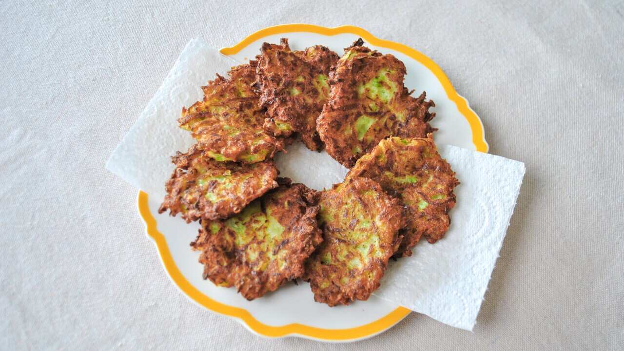 Broc stem fritters