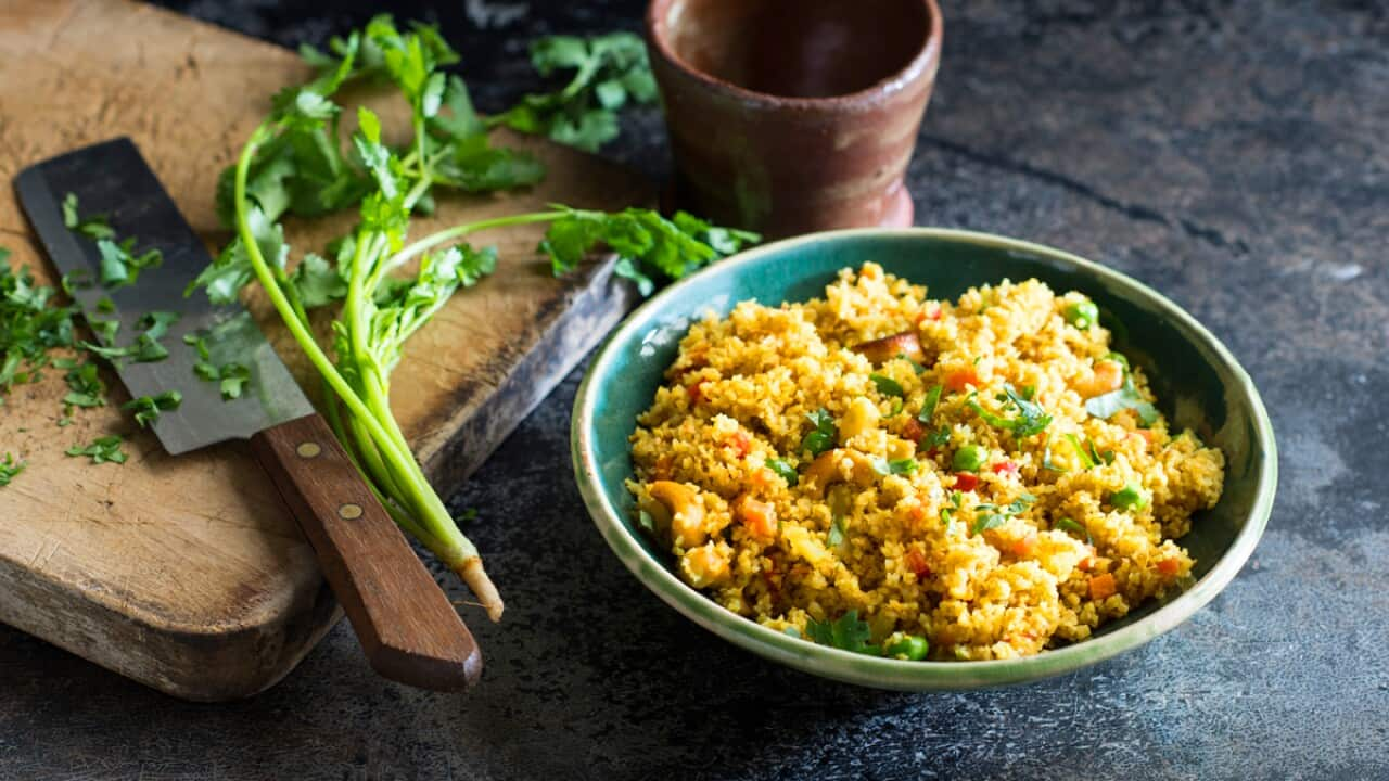 Cracked wheat porridge (fada upma)