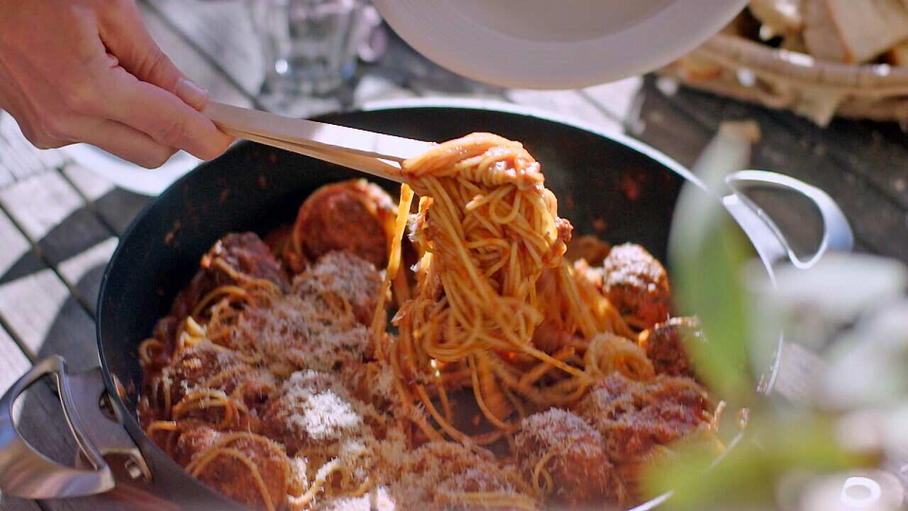 Spaghetti and meatballs