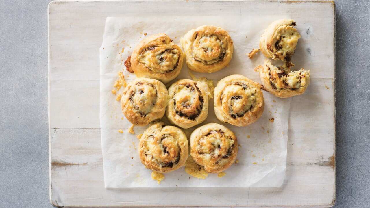 cheesy Vegemite scrolls