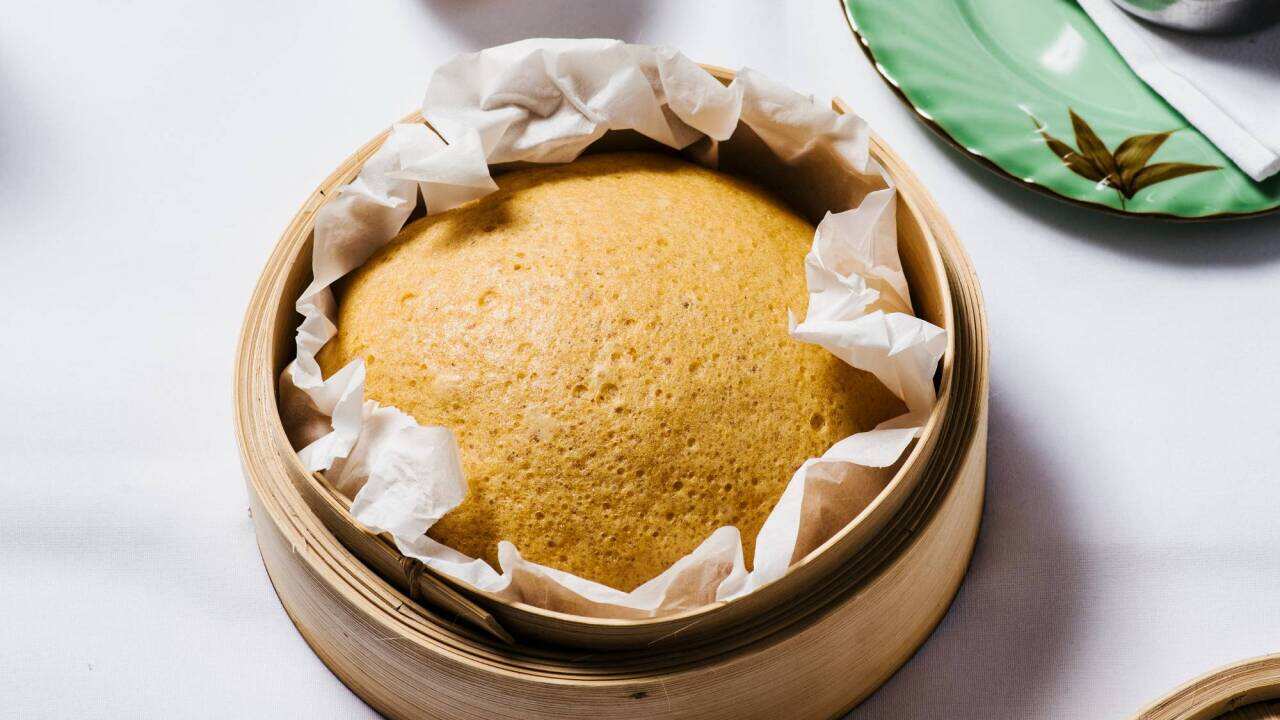 Ma lai go (Malay sponge cake)