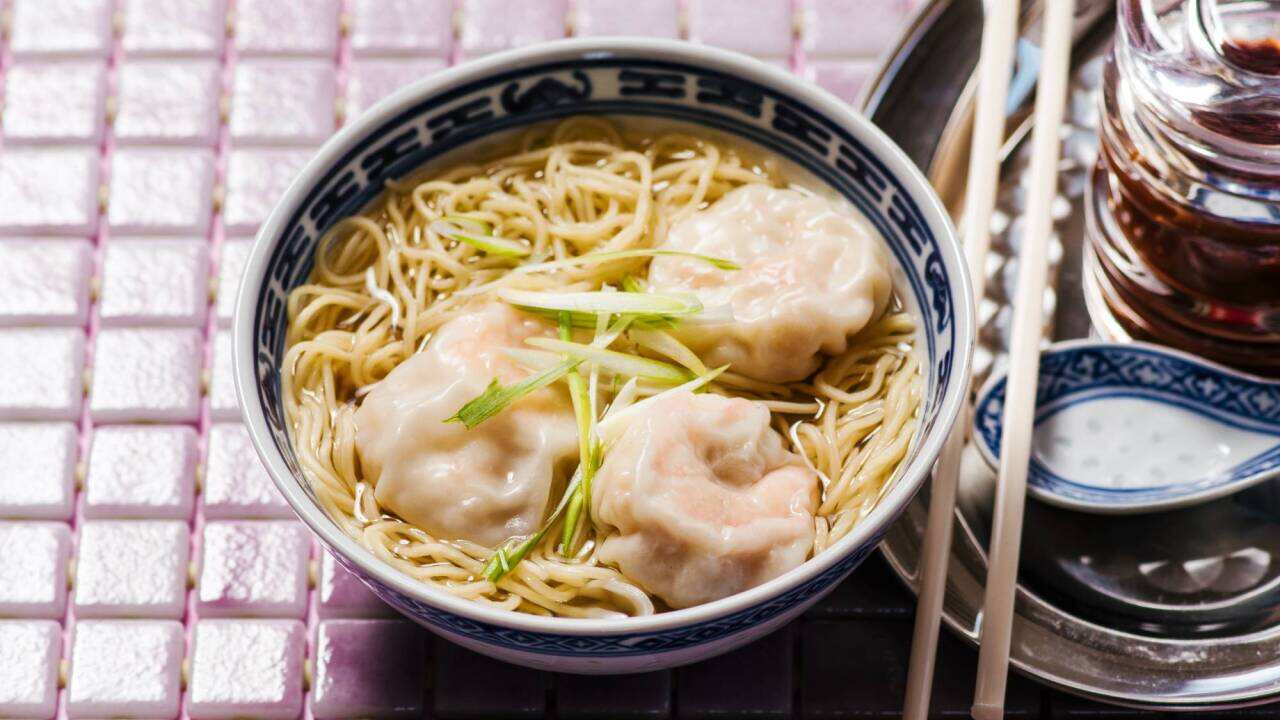 Wan ton mein (Wonton noodles)