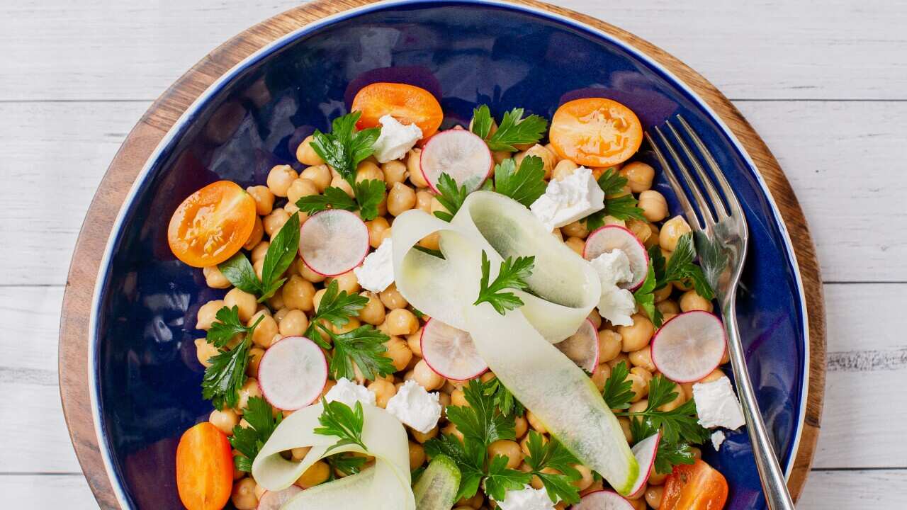 Chickpea, parsley and feta salad