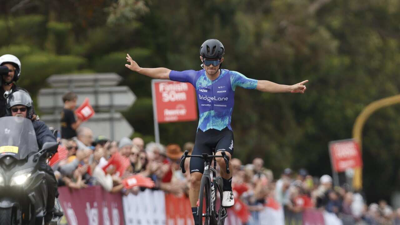 Tristan Saunders wins the Melbourne to Warrnambool