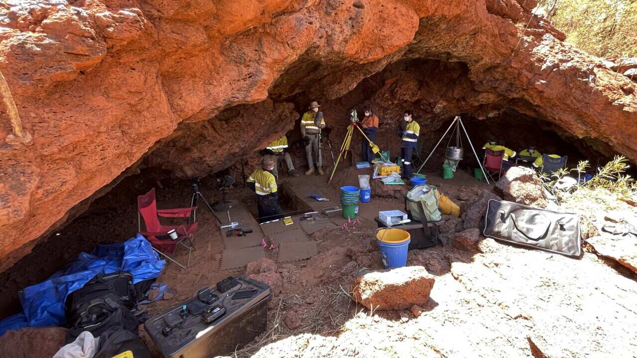 Yirra rock shelter at Rio Tinto's Eastern Channar mine, in the Pilbara region in WA. (AAP Image/Supplied by Archae-aus) NO ARCHIVING, EDITORIAL USE ONLY