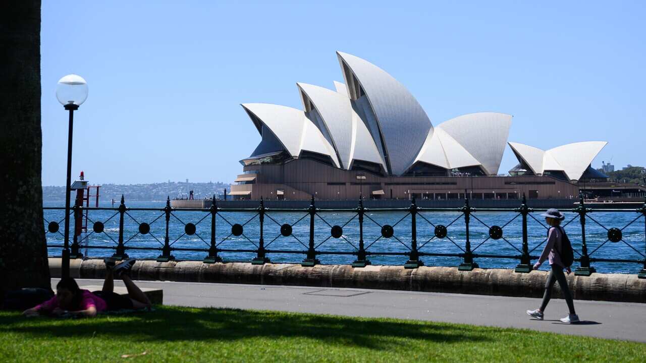 HOT WEATHER SYDNEY