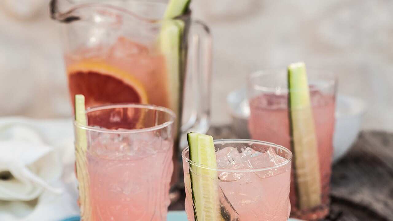 Cucumber-infused gin and grapefruit spritzer