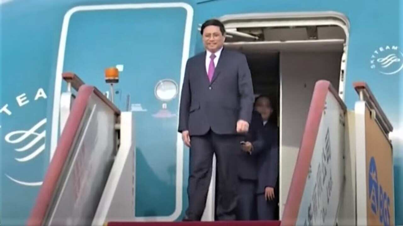 phamminhchinhvisitschina.jpg