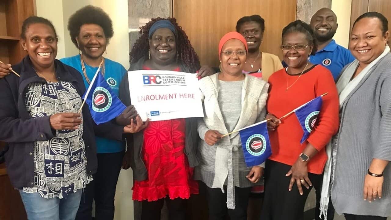 Image of Bougainville people register for the referendum in Brisbane.