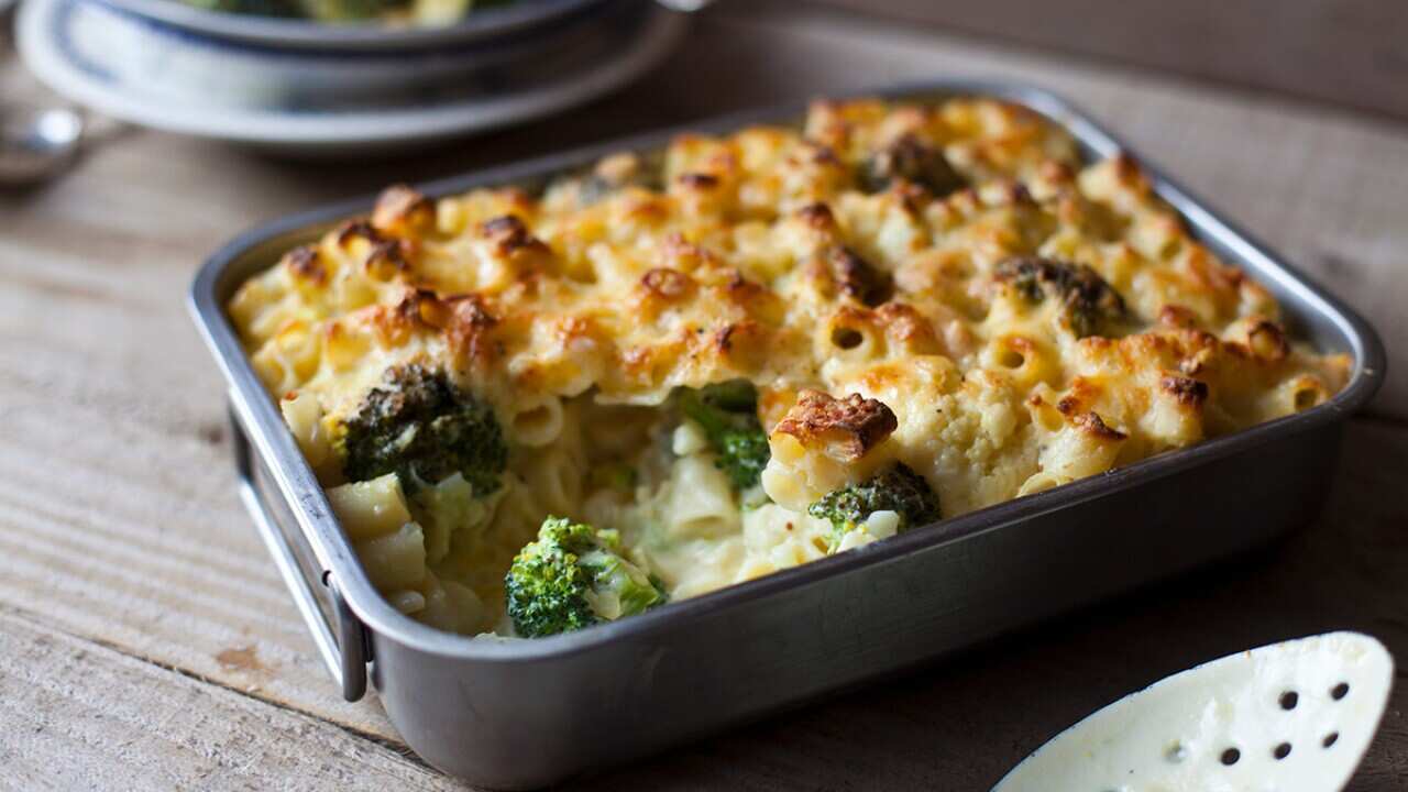 Cauliflower and broccoli mac ’n’ cheese