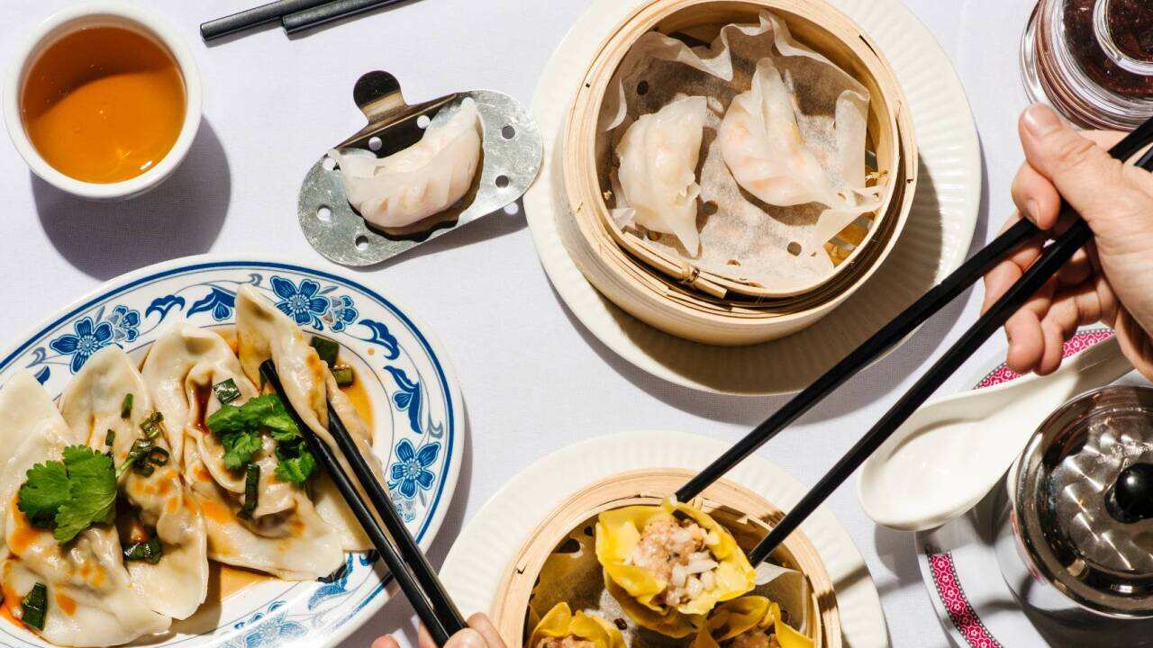 Dim sum shrimp dumplings (Har gow)