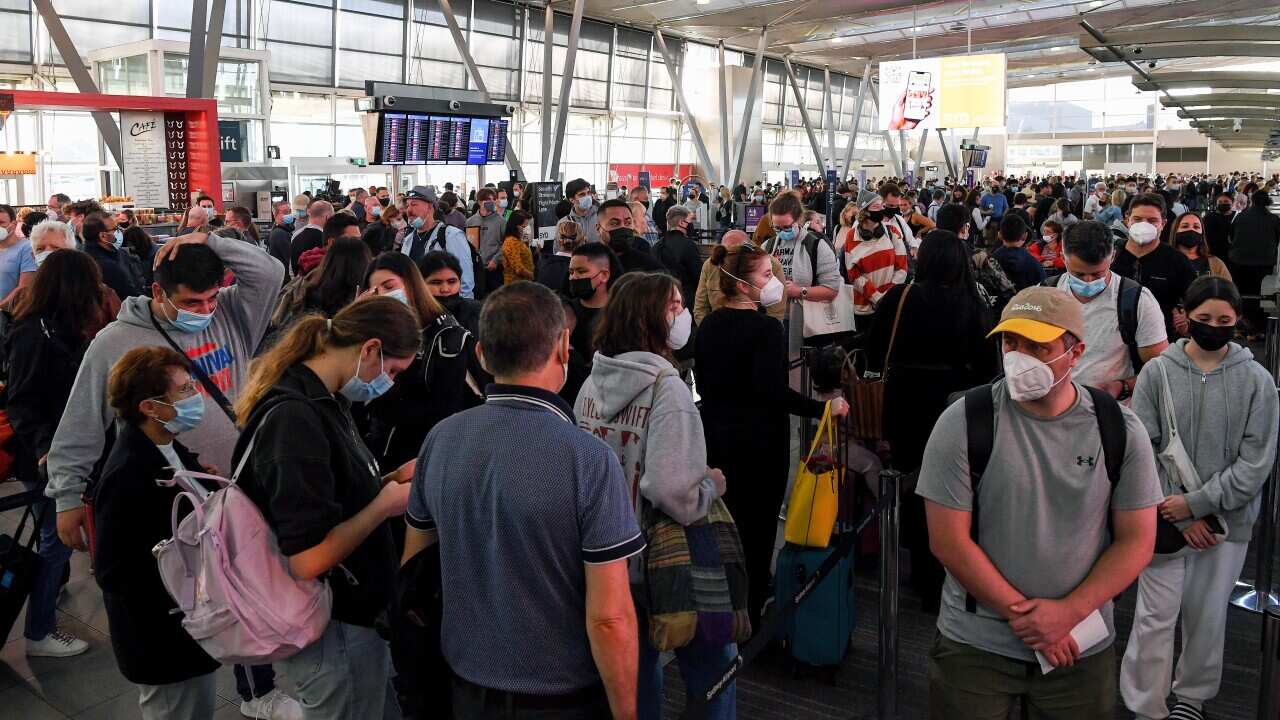 The NT has become the first Australian jurisdiction to end mandatory face masks at airport terminals following recommendations from the Australian Health Protection Principal Committee (AHPPC).