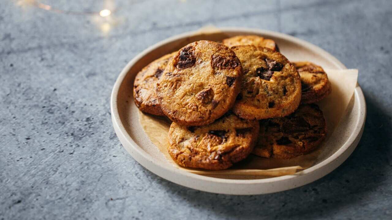 Chocolate chip and peanut butter cookies