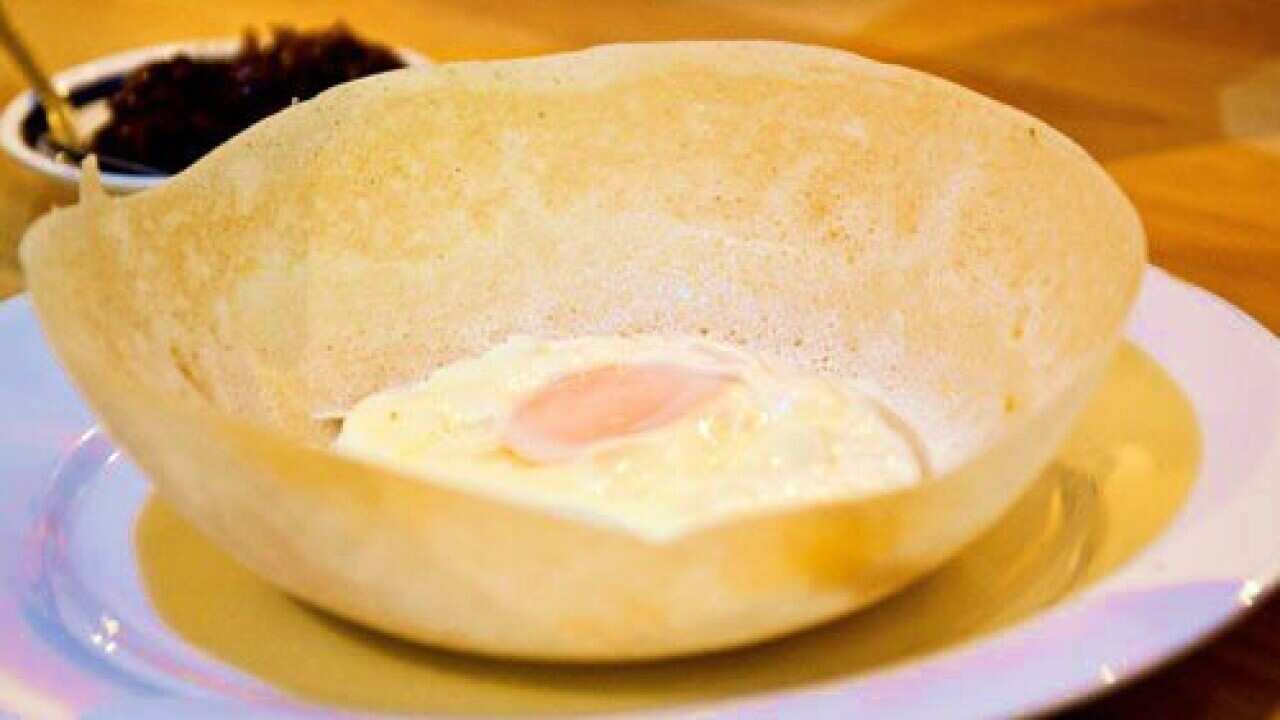 Savoury egg pancake (egg appam)