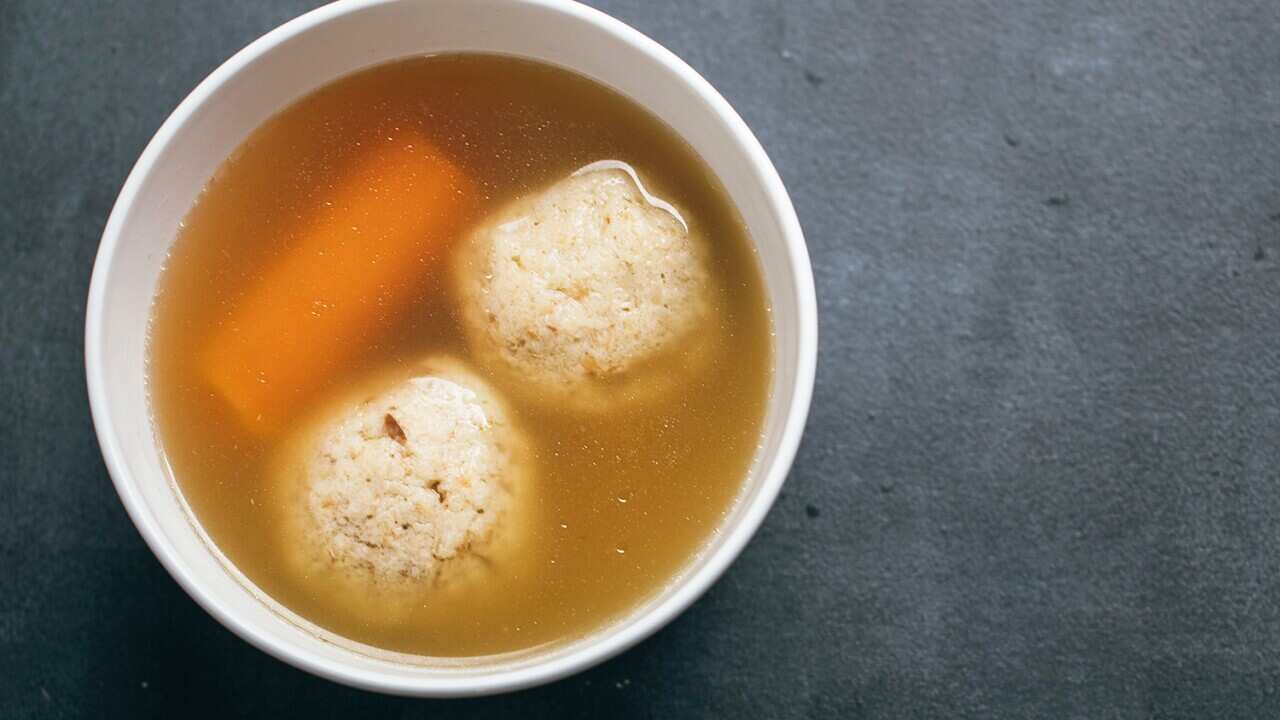 Chicken soup with matzo balls