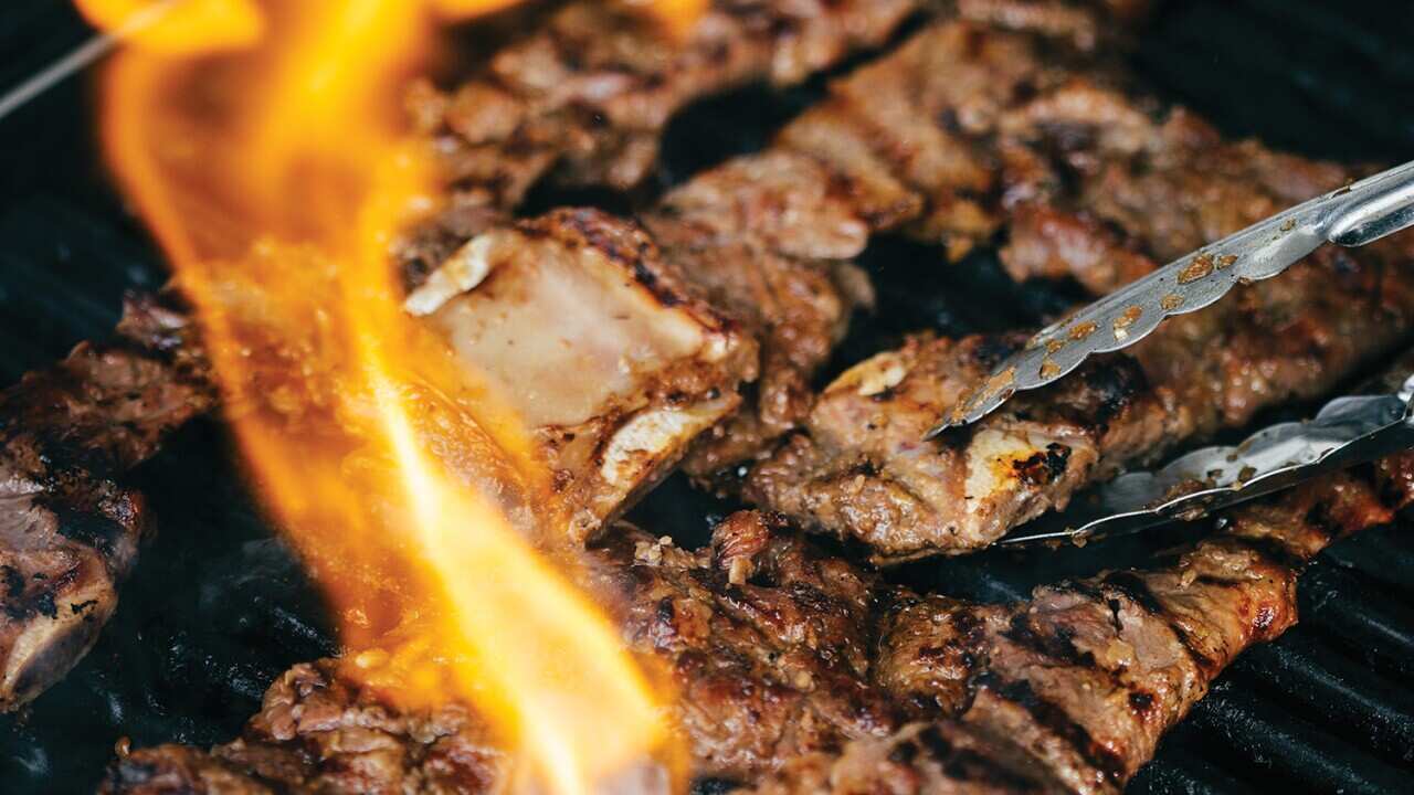 Barbecued beef short ribs (galbi)