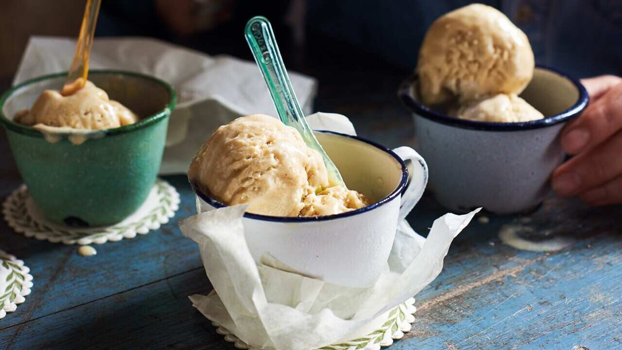 Marsala ice cream (sambayón)