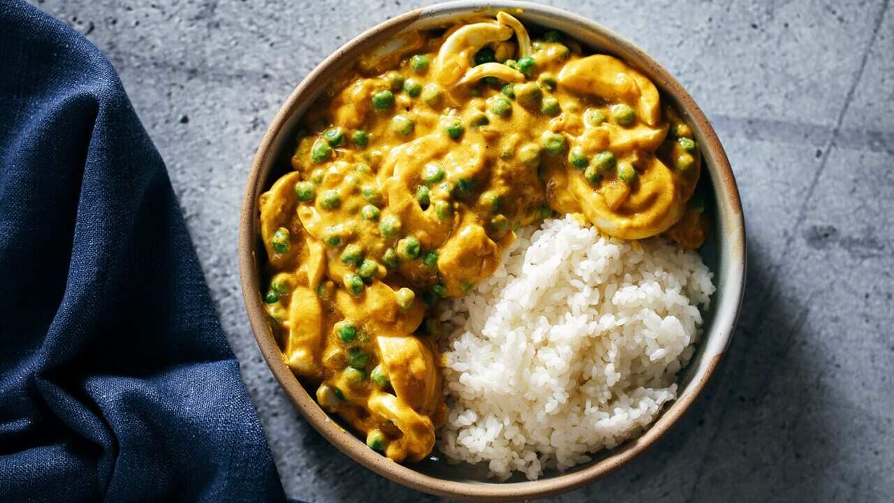 Curried eggs