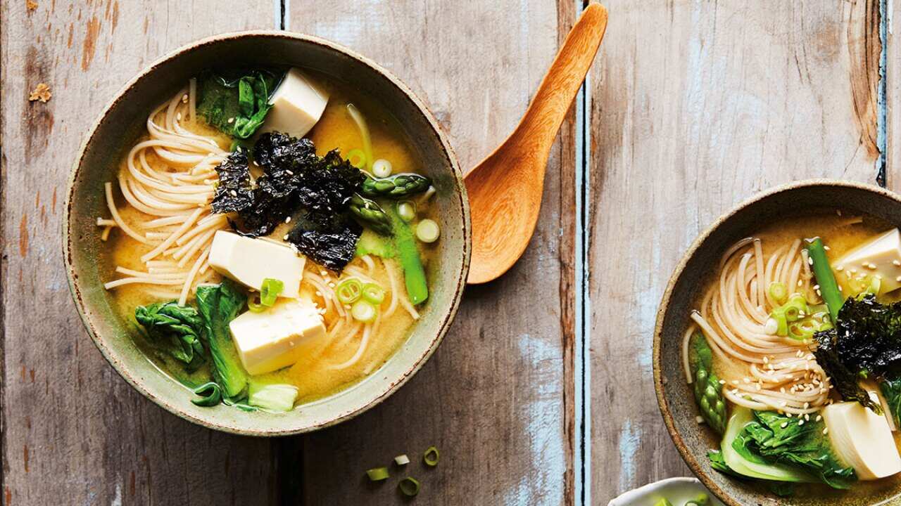 Tofu greens miso soup