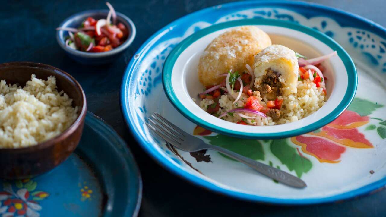 Stuffed potatoes (papas rellenas)