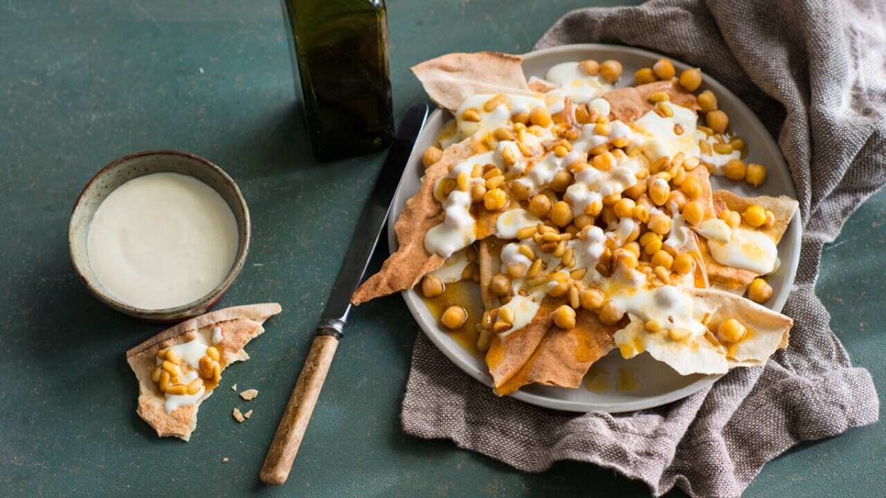 Fatteh with hummus