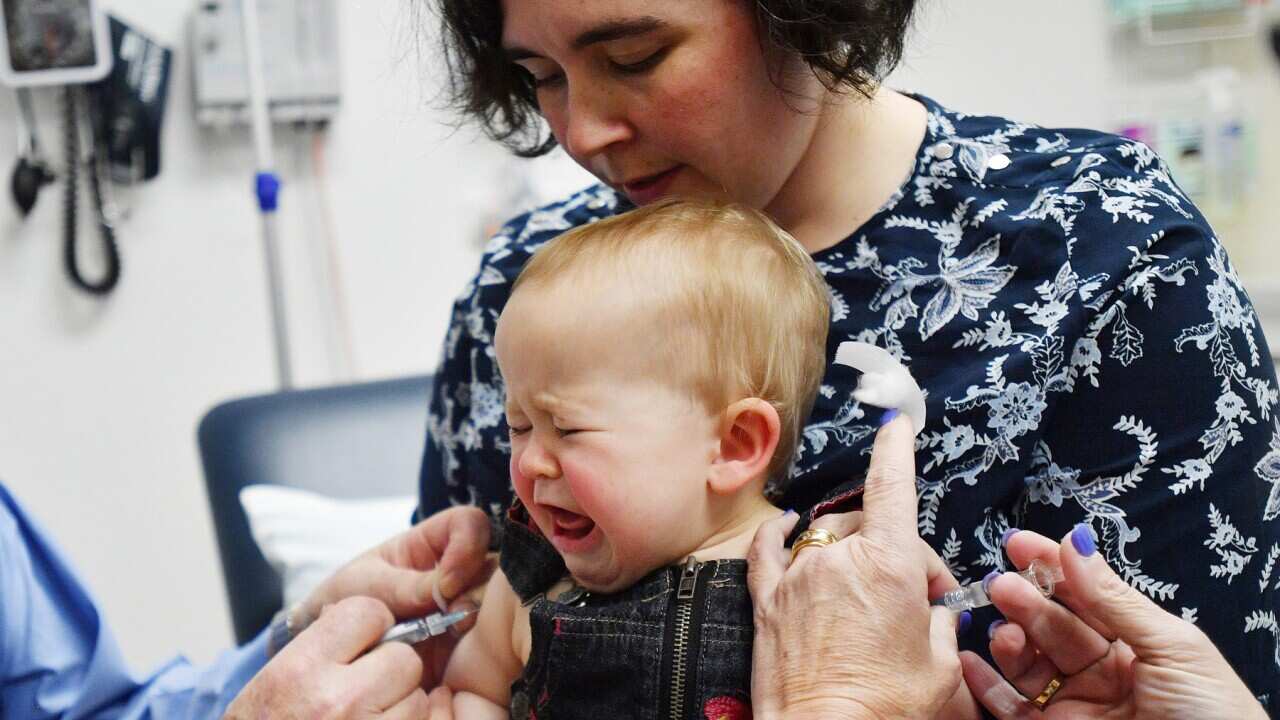 MENINGOCOCCAL B VACCINATION PRESSER