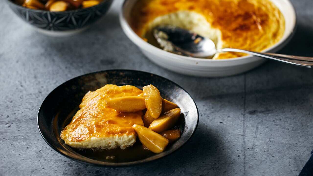 Baked rice custard with stewed fruit