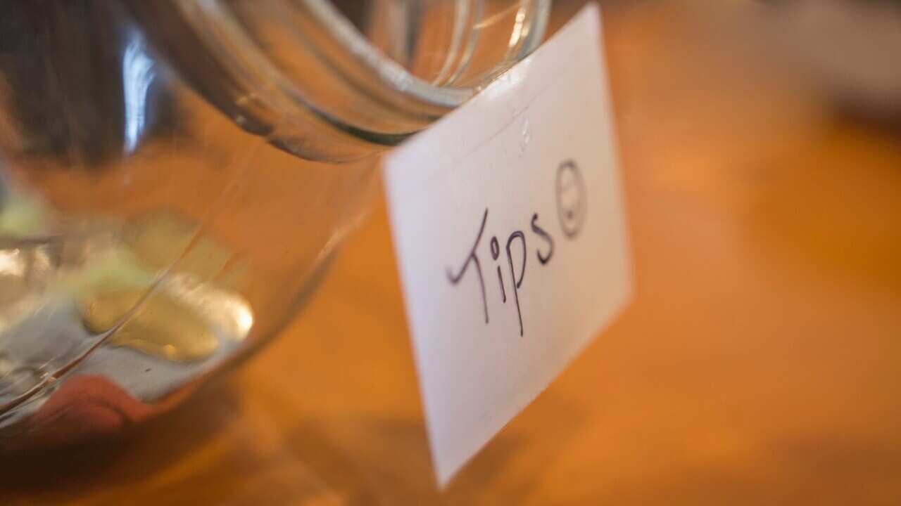 Tipping jar