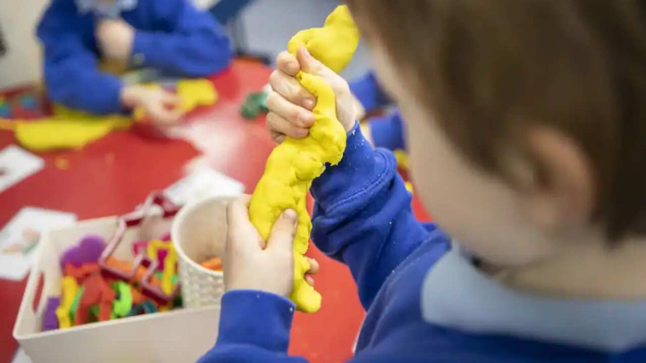 A joint statement says the extra year of learning will "give every child the opportunity to have that five days of early learning at no cost to families". 