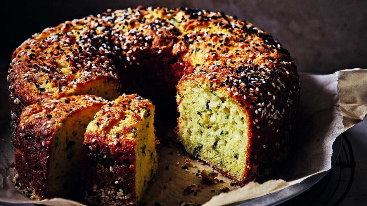 Cypriot haloumi bread