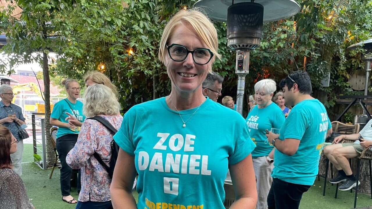 Independent Zoe Daniel standing on a street in Melbourne electorate of Goldstein