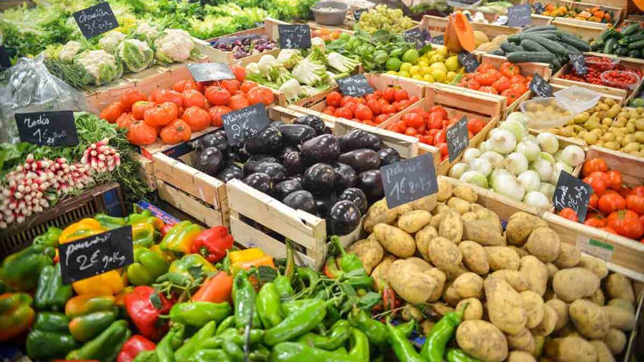 Vegetable market