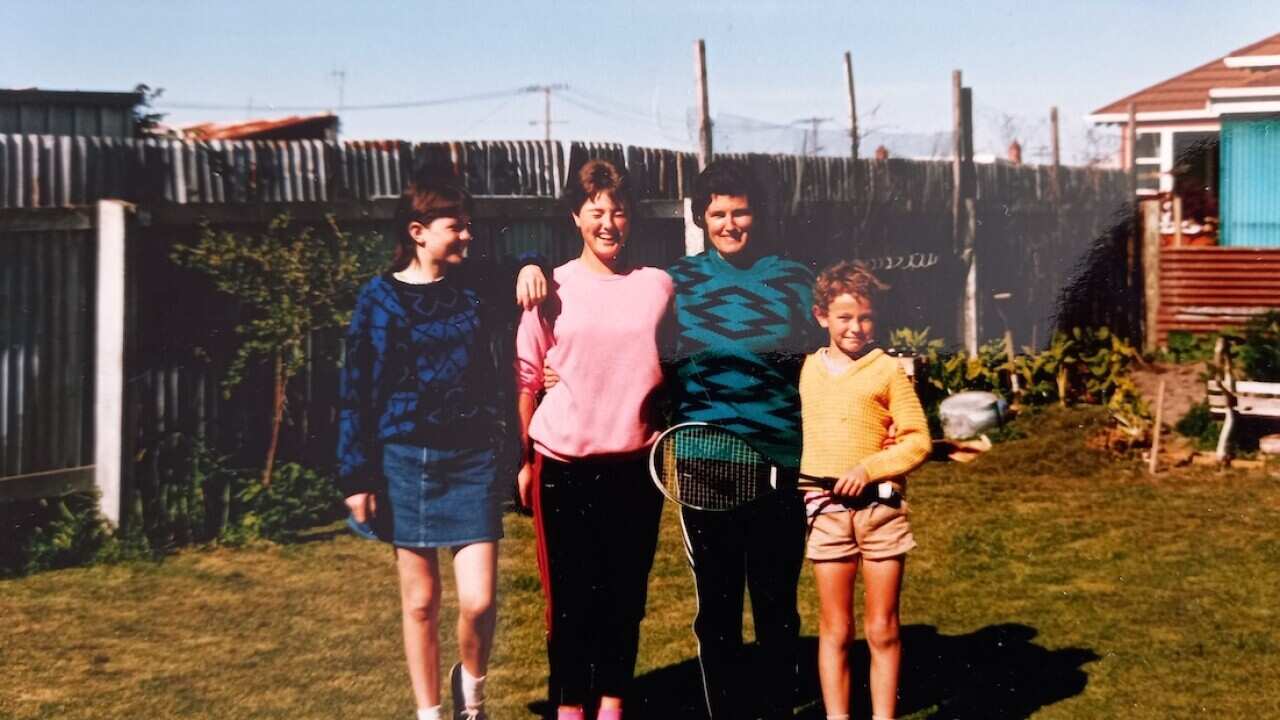 Tina Cartwright, tennis family