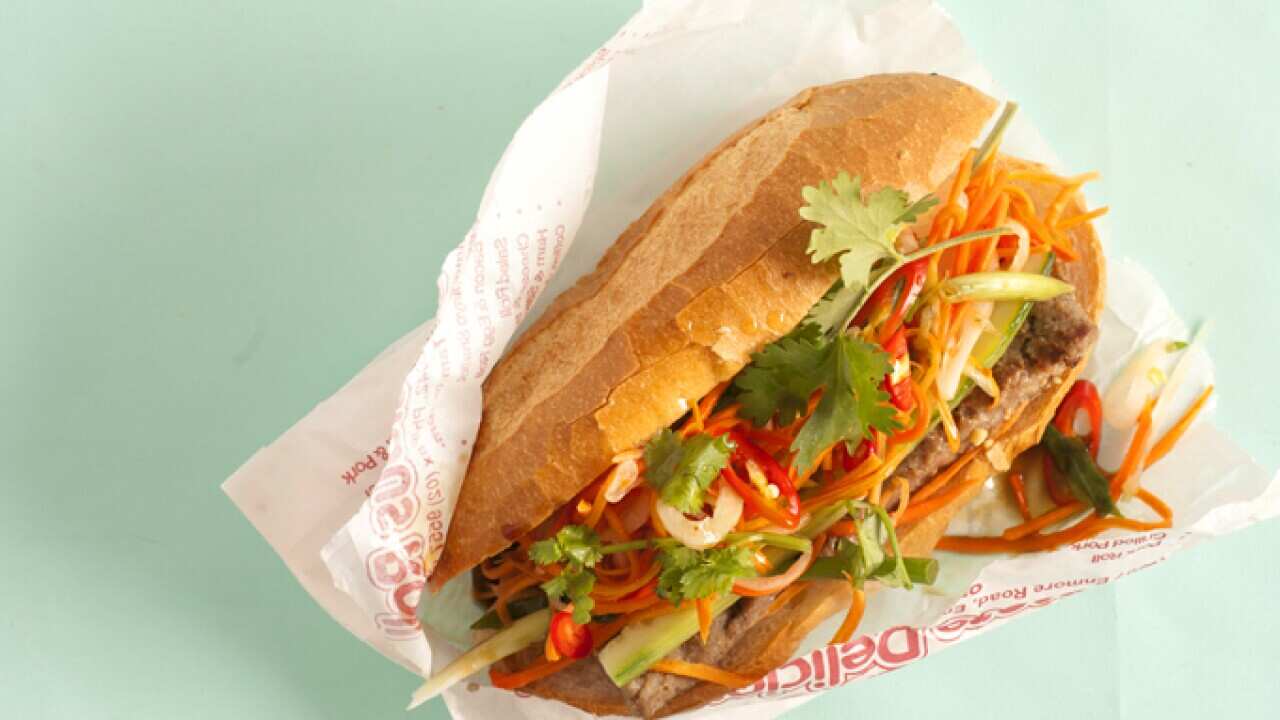 Banh mi thit