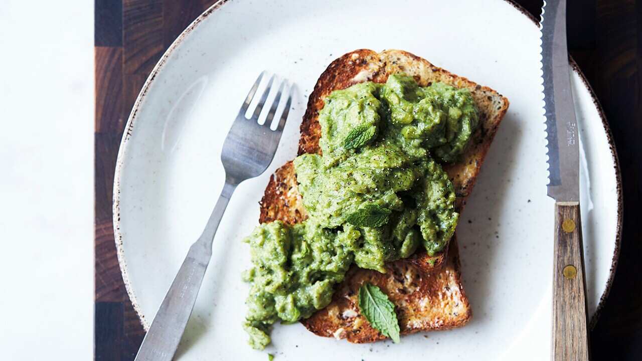 Green eggs made with green sauce