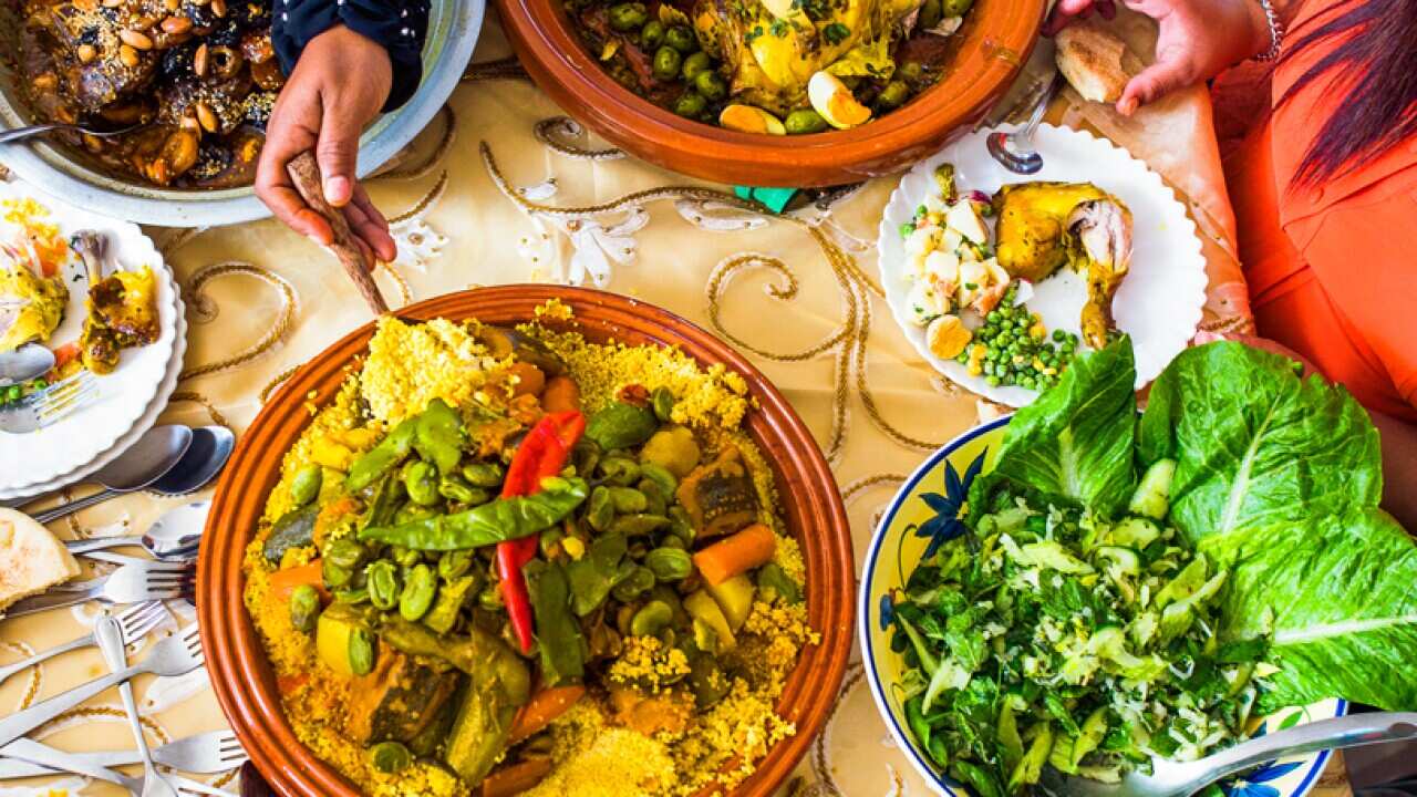 Lamb stew with couscous (couscous bidaoui belghanmi)